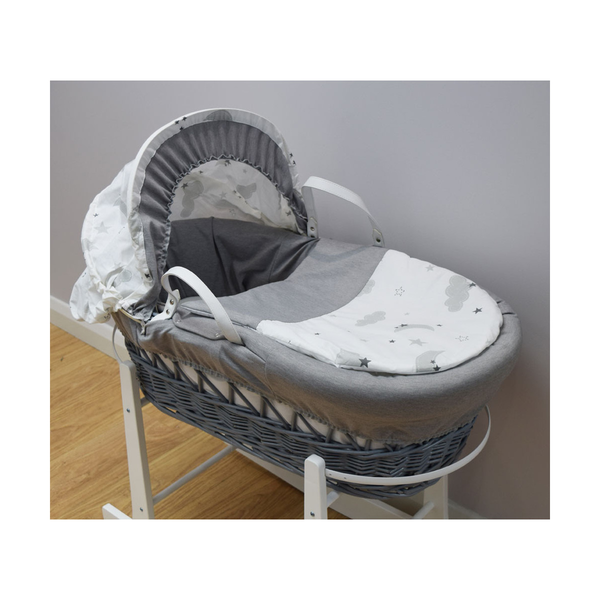 Cuddles Collection Grey Wicker Moses Basket - Sweet Dreams
